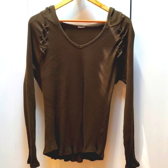 Womens Dark Olive Green Textured Knit Hooded Top Sz.Medium - Picture 1 of 3